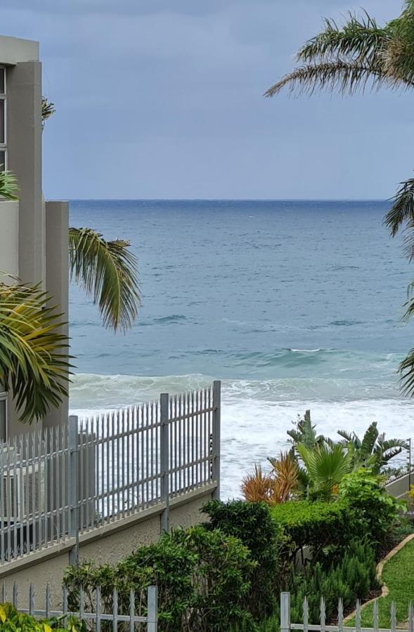 شقة Aride 4 Awesome View Of Uvongo Main Swimming Beach From Communal Braai Area مارغيت المظهر الخارجي الصورة
