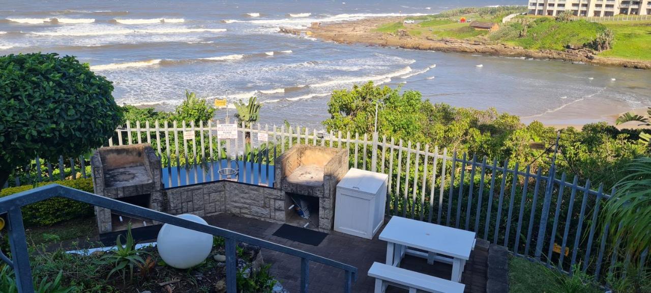 شقة Aride 4 Awesome View Of Uvongo Main Swimming Beach From Communal Braai Area مارغيت المظهر الخارجي الصورة