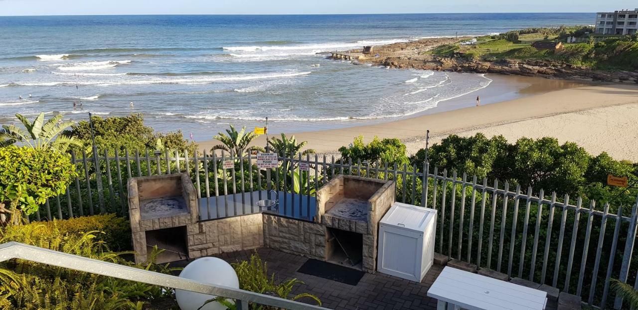 شقة Aride 4 Awesome View Of Uvongo Main Swimming Beach From Communal Braai Area مارغيت المظهر الخارجي الصورة